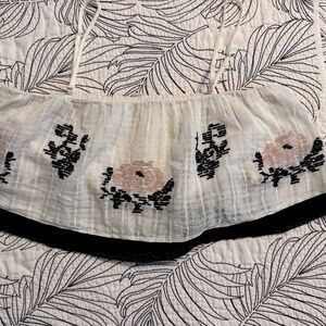 American Eagle Rose Embroidered bandeau top